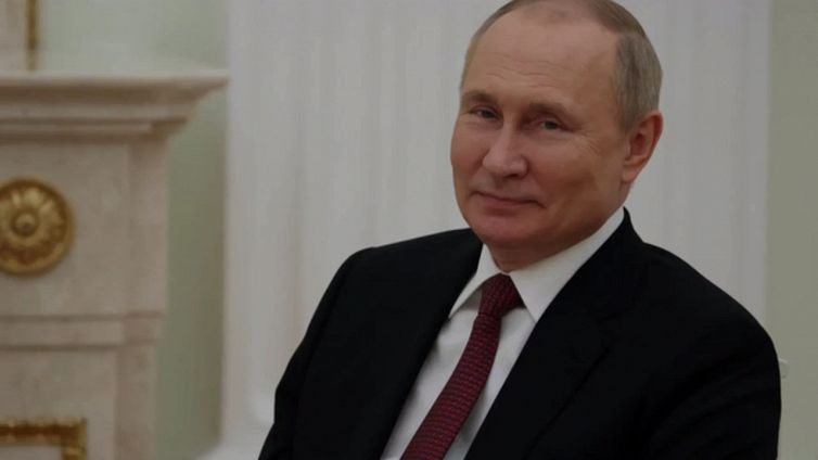 Petrolio, gli affari "sporchi" di Putin nel Mediterraneo