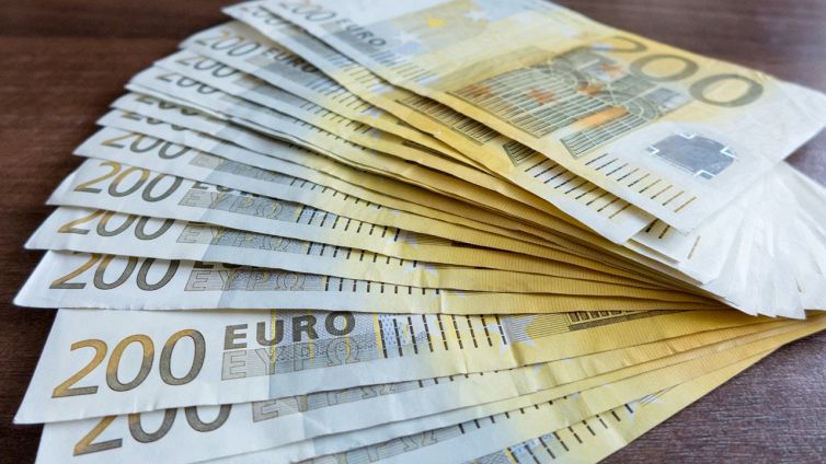 Bonus 200 euro verso il rinvio: i motivi