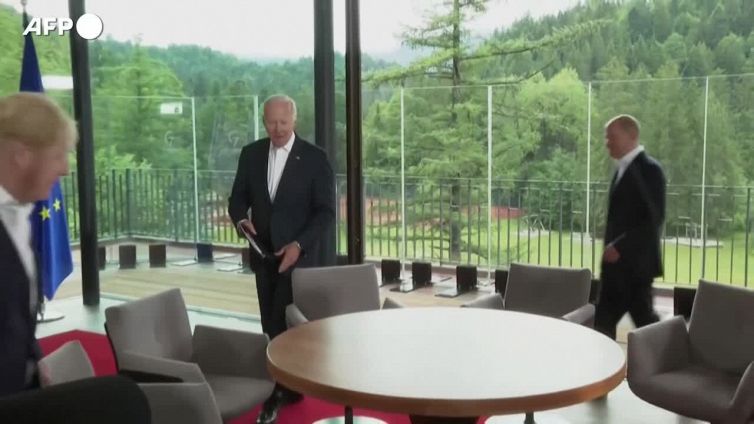 G7 unanime: "Putin non deve vincere". Price Cap sull'energia