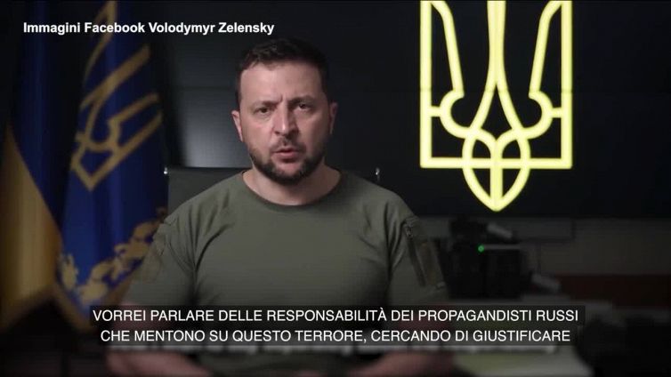 Ucraina, Zelensky diffonde le immagini dell'attacco al centro commerciale di Kremenchuck