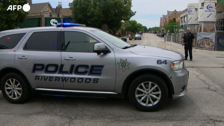 Usa: sparatoria in Illinois alla parata per il 4 luglio, almeno 6 morti