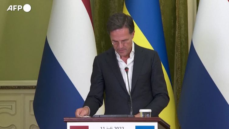 Ucraina, Rutte visita Kiev: "Sostegno anche se guerra sara' lunga"