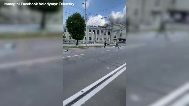 Ucraina, morti e feriti per l'attacco a Vinnytsia: tra le vittime anche un bambino