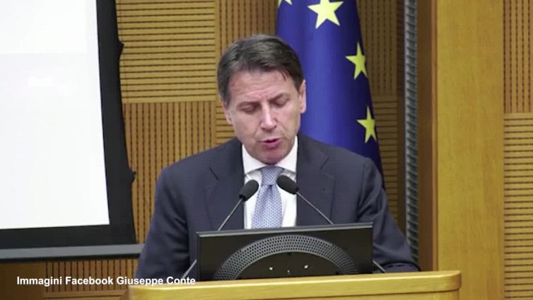 Governo, Conte: "Soluzioni insufficienti, non parteciperemo al voto"