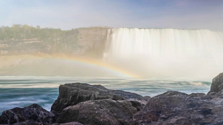 Cascate del Niagara: riaperto tunnel centenario per ammirarle