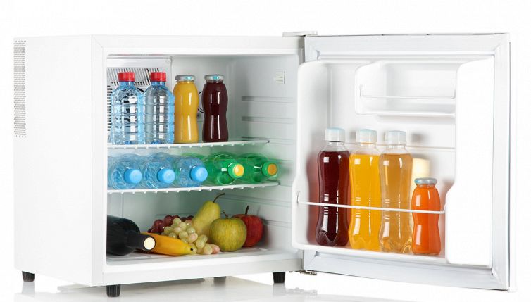 Frigo in hotel, pensaci due volte prima di riporre gli avanzi