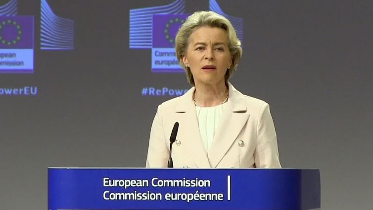 Von der Leyen: "Meno 15% di gas in caso di necessita'"