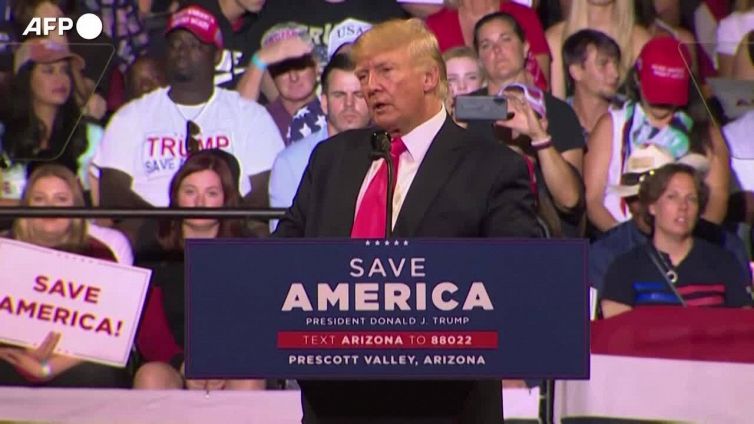 Usa, Trump: "Cercano e cercheranno di danneggiarmi in tutti i modi"