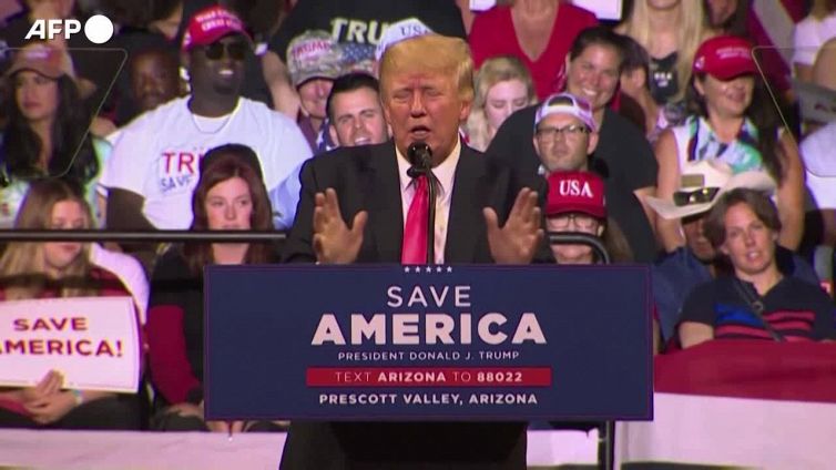 Murdoch scarica Trump, per i suoi quotidiani e' "indegno"