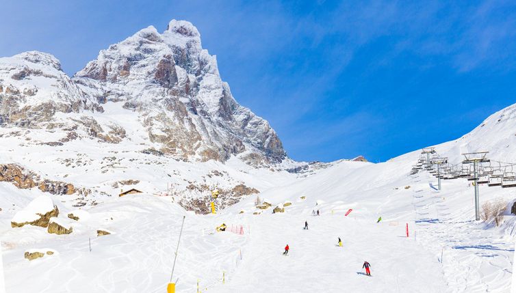 Il confine Italia-Svizzera è stato spostato a causa dei ghiacciai