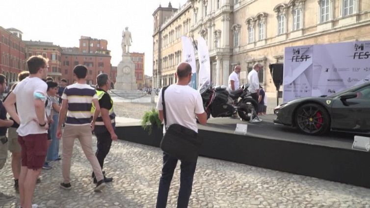 Bene conti della Ferrari, ricavi e utile in crescita