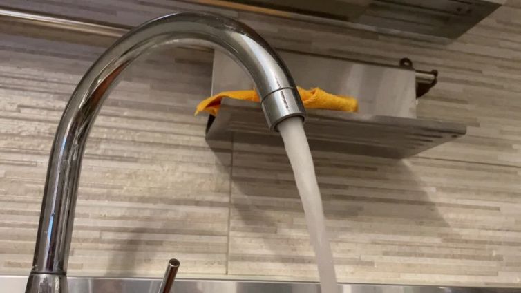 Acqua, presidente Abc Napoli: "Nessuna privatizzazione, investiti milioni di euro per reti idriche"