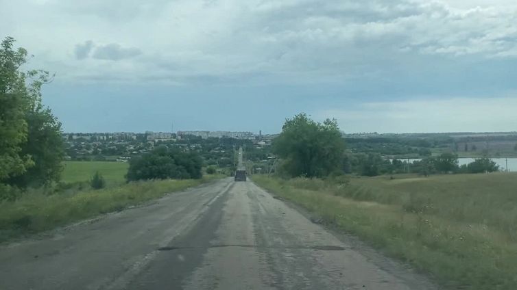 Ucraina, a Bakhmut coi russi a due chilometri dal centro: "E' l'inferno"