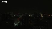 Gaza, palestinesi sparano razzi contro Israele nella notte