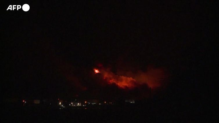 Cuba, esplode seconda petroliera: fuoco e fumo nel cielo di Matanzas