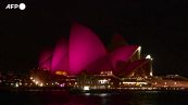 La Sydney Opera House si illumina di rosa per rendere omaggio a Olivia Newton-John