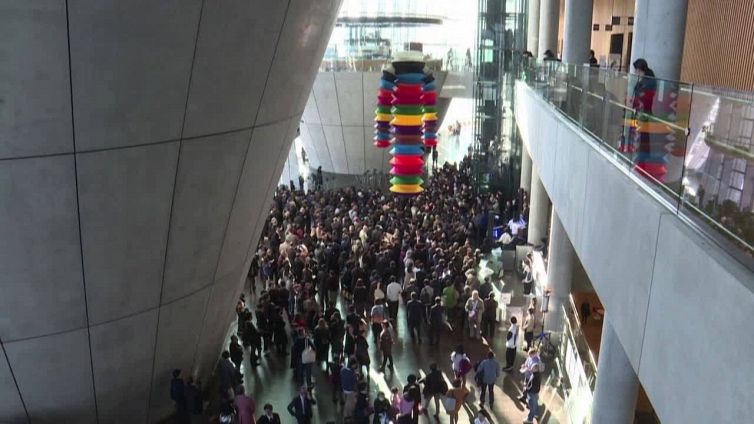 Issey Miyake, addio al 'sarto del vento'