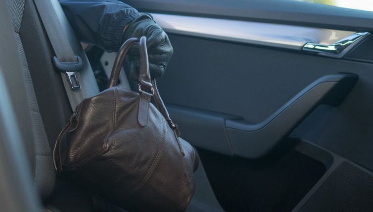 Allarme truffa, l'errore da non commettere in viaggio