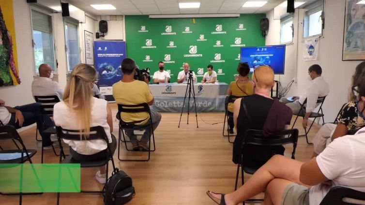 Legambiente, oltre i limiti di legge il 32% delle acque costiere e dei laghi