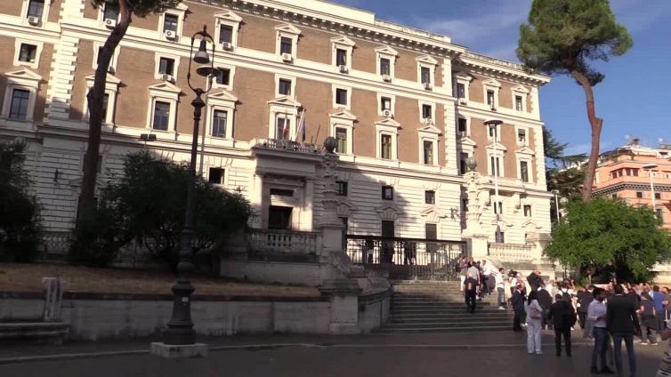 Elezioni: ecco la carica dei 101