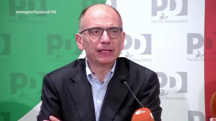 Letta: "L'obiettivo del Pd e' essere il primo tra i giovani"