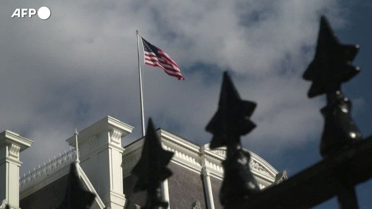 Negli Usa i vaccini e le cure Covid non piu' gratis