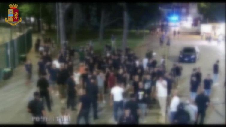 Calcio, incidenti Verona-Napoli: convalidati 3 arresti