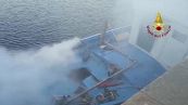 Sardegna, incendio su un peschereccio in banchina a Sant'Antioco