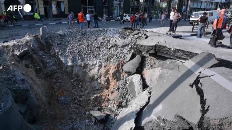 Ucraina, attacco missilistico russo su Kharkiv: la conta dei danni