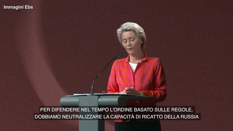 Von der Leyen: "Prepararsi a un possibile stop del gas russo"