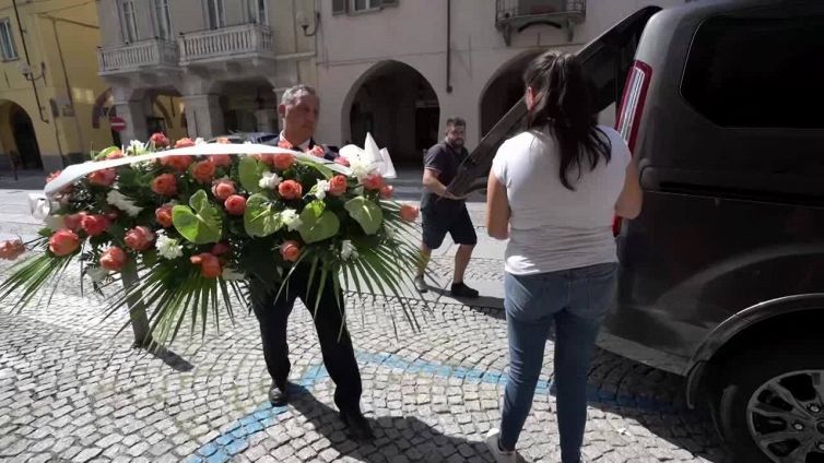 Funerali Balocco, migliaia per addio a imprenditore