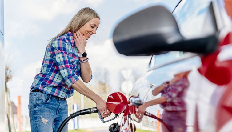 Distributori di benzina: la trovata che fa sorridere
