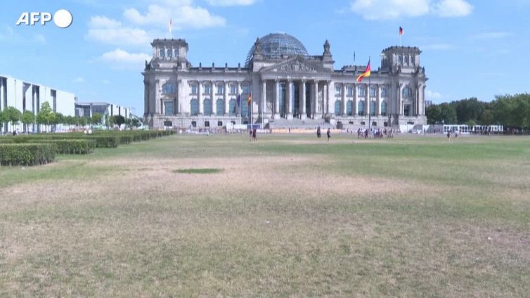 Berlino, piano da 65 miliardi contro il caro prezzi