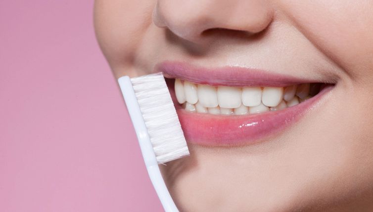 Se lavi i denti così puoi scongiurare l’insufficienza cardiaca