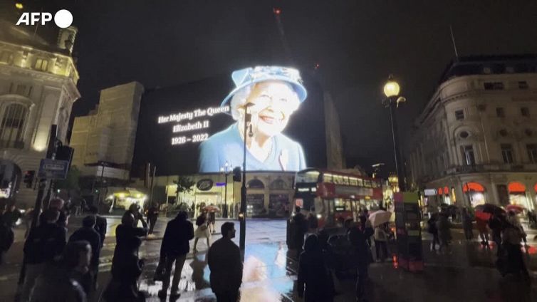 Le esequie solenni tra 10 giorni, le tappe dell'addio