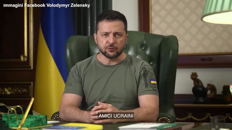 Zelensky: "Il momento piu' importante e difficile ci aspetta"