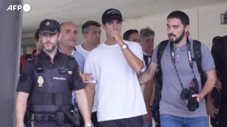 Tennis, Alcaraz sbarca a Valencia dopo la vittoria agli Us Open