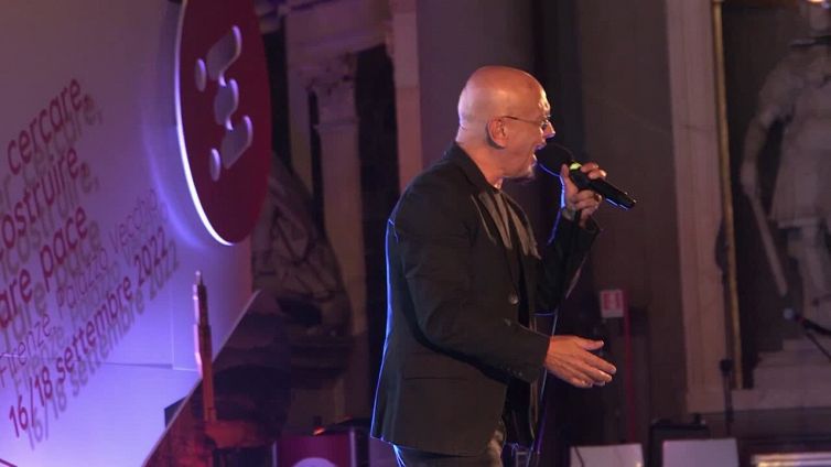 Ruggeri, Grandi e Romano sul palco del Fnec a Firenze