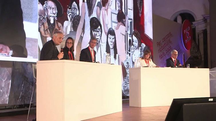 Il cardinale Zuppi al Fnec di Firenze: "La Politica vi ascolti"