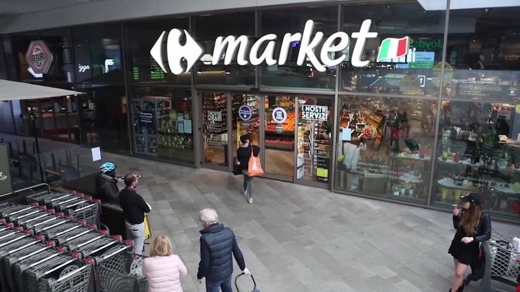 Inflazione, anche qui c'e' gender gap: le donne la sentono di piu'