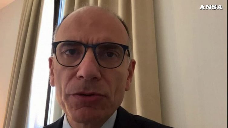 Letta: "Il reddito di cittadinanza e' utile, contrasta la poverta'"