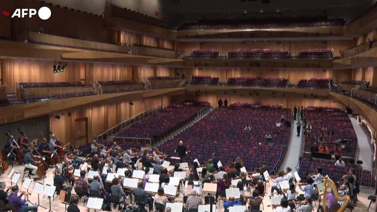 La Filarmonica di New York fa le prove nella sua nuova casa