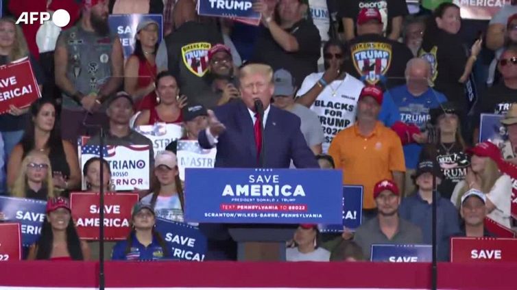 Nuovi guai per Trump, Fbi puo' usare le carte sequestrate