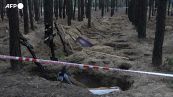 Ucraina, distruzione e fosse comuni a Izyum