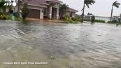 Florida, soccorsi al lavoro a Naples dopo il passaggio dell'uragano Ian