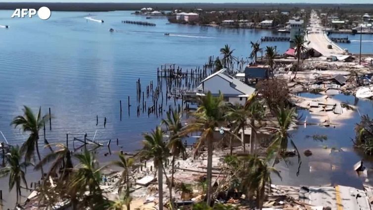 Florida, le devastanti conseguenze del mortale uragano Ian riprese dall'alto