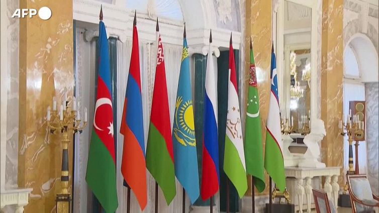 Russia: incontro informale a San Pietroburgo tra Putin e i leader dell'ex Unione sovietica