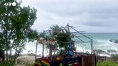 Julia, da tempesta tropicale a uragano: forti onde colpiscono San Andres in Colombia