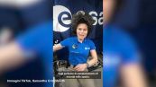 Cristoforetti su TikTok: "Non ci sono batteri e funghi nocivi sulla stazione spaziale e se mai ce ne fossero, li troveremmo"