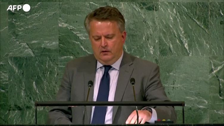 Kiev: "La Russia vuole riportarci ai tempi di Hitler"